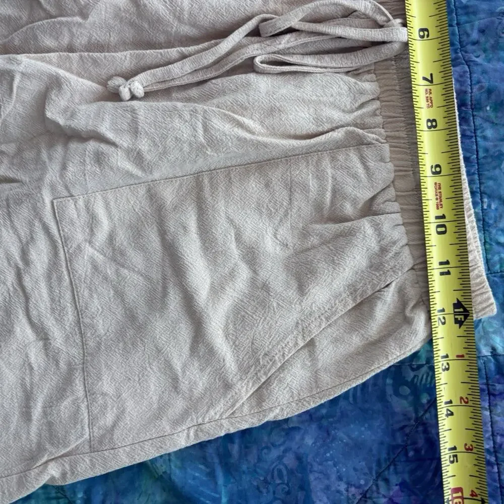 Salant Size Small Tan Chino Women’s Shorts Linen-inspired Summer Lightweight